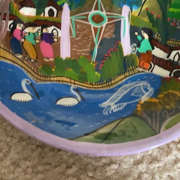 Handmade and painted southwest decorative plate. - Picture 3 of 7